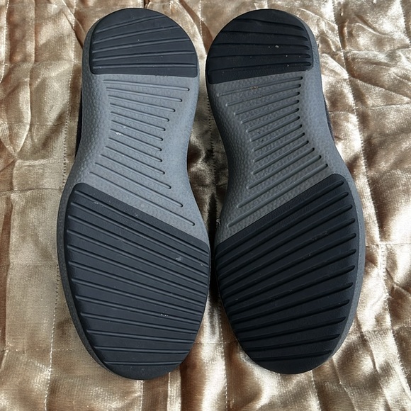 Allbirds Mizzle water repellent wool sneakers - Picture 7 of 8